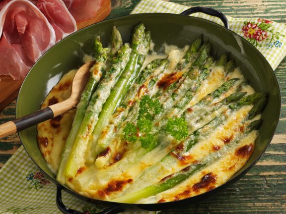 Gegratineerde groene asperges met mascarpone